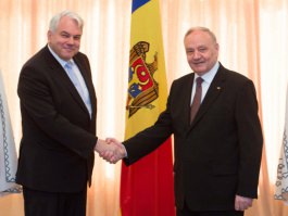 Moldovan president receives accreditation letters from four ambassadors