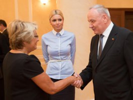 President Nicolae Timofti meets French senators