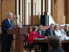 Moldovan president attends national minorities’ forum