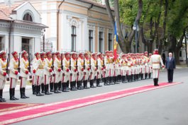 Moldova president receives accreditation letters from Slovenian, Vietnamese ambassadors