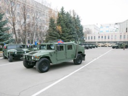 National Army receives military equipment from US government