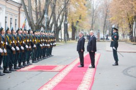 Moldovan president meets Austrian counterpart