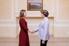 Președinta Maia Sandu s-a întâlnit cu Ministra pentru Europa și Afaceri Externe a Franței, Catherine Colonna