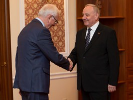 Moldovan president meets German foundation's chairman