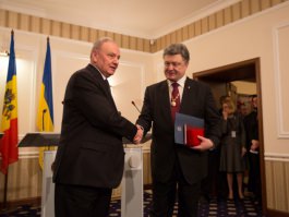 Președintele Poloniei, Bronisław Komorowski, și președintele Ucrainei, Petro Poroșenko, efectuează o vizită oficială comună în Republica Moldova