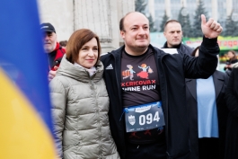 Președinta Maia Sandu a participat la startul primului ultramaraton organizat „Rubicon 2024 Chișinău-București”