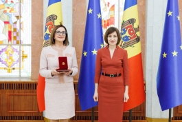 Președinta Maia Sandu a conferit distincții de stat mai multor oameni din diverse domenii de activitate