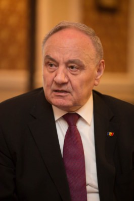 Moldovan president receives accreditation letters from three ambassadors