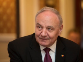 Moldovan president receives accreditation letters from three ambassadors