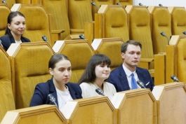 Стажеры Программы оплачиваемых стажировок на государственной службе посетили Президентуру Республики Молдова