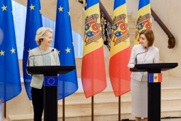 Președinta Maia Sandu, la întrevederea cu Președinta Comisiei Europene, Ursula von der Leyen:„Uniunea Europeană ne-a fost alături de la obținerea statutului de candidat până la lansarea oficială a negocierilor de aderare”