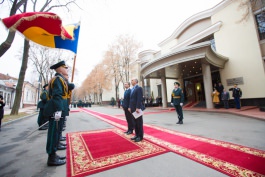 Moldovan president receives accreditation letters from U.S. Ambassador