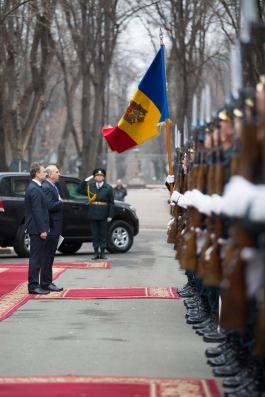 Moldovan president receives accreditation letters from U.S. Ambassador