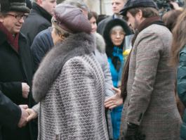 Moldovan president, acting prime minister lay flowers at bust of national poet Grigore Vieru