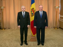 Moldovan president meets minister delegate for Romanians abroad