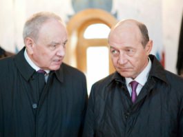 Președintele Nicolae Timofti și domnul Traian Băsescu, fost președinte al României, au vizitat orașul Soroca