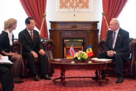 President Nicolae Timofti received accreditation letters from three ambassadors