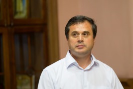 Președintele Timofti a semnat decretele de numire în funcție a trei magistrați