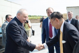 Moldovan president attends inauguration of biomass pellets production factory 