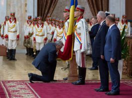 The members of the new government took oath  in the presence of President Timofti