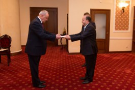 Moldovan president receives accreditation letters from five ambassadors