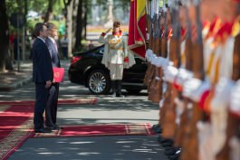 Moldovan president receives accreditation letters from five ambassadors