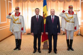 Moldovan president receives accreditation letters from five ambassadors