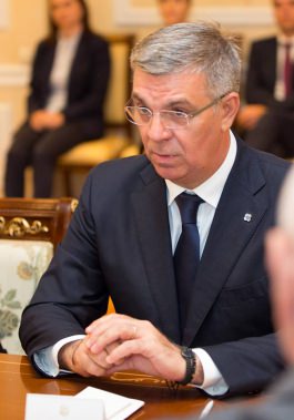 Moldovan president meets Romanian high-ranking official