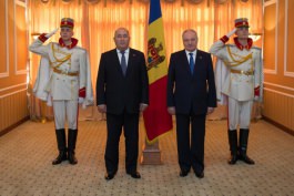 Moldovan president receives accreditation letters from more ambassadors