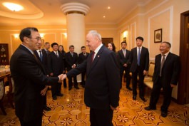 Moldovan president welcomes Chinese parliamentary delegation