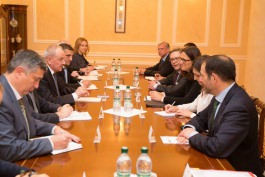 Moldovan president meets top EU official