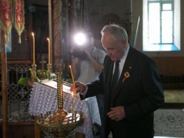 Nicolae Timofti a participat la Festivalul turistic național al tradițiilor «Duminica Mare»